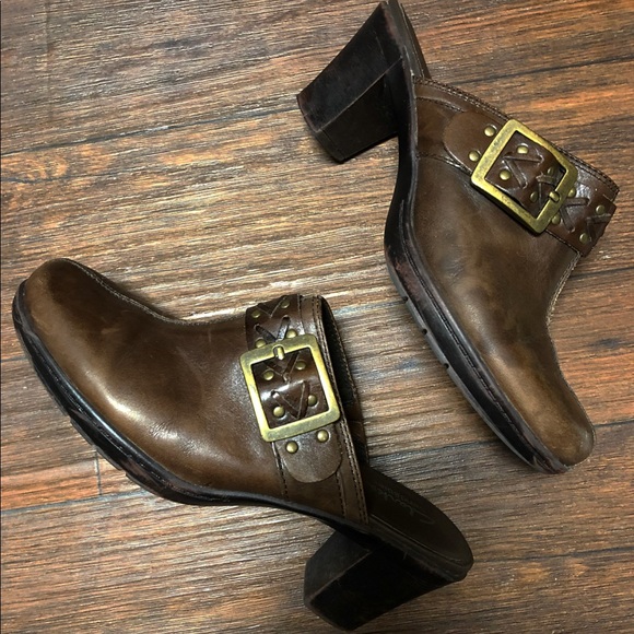 Clark’s mules size 7.5 - Picture 1 of 1